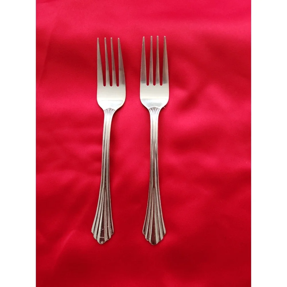 6 ONEIDA DUBLIN Stainless Flatware Lot 4 Salad Forks 2 Dinner Forks Retired